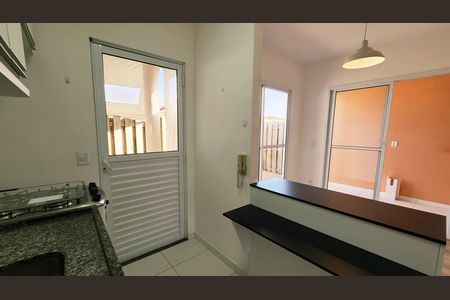 Casa para alugar com 100m², 3 quartos e 2 vagas Casa para alugar com 100m², 3 quartos e 2 vagasCozinha e Área de Serviço