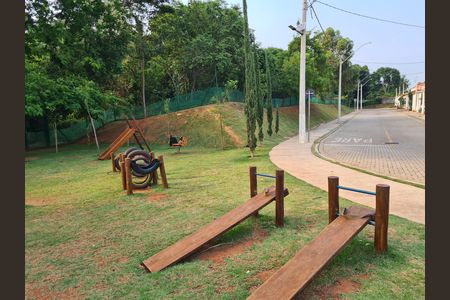 Casa para alugar com 100m², 3 quartos e 2 vagas Casa para alugar com 100m², 3 quartos e 2 vagasÁrea comum - Playground