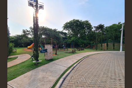 Casa para alugar com 100m², 3 quartos e 2 vagas Casa para alugar com 100m², 3 quartos e 2 vagasÁrea comum - Playground