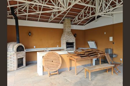 Casa para alugar com 100m², 3 quartos e 2 vagas Casa para alugar com 100m², 3 quartos e 2 vagasÁrea comum - Churrasqueira