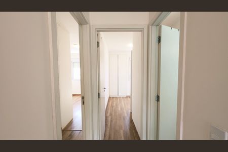 Casa para alugar com 100m², 3 quartos e 2 vagas Casa para alugar com 100m², 3 quartos e 2 vagasCorredor