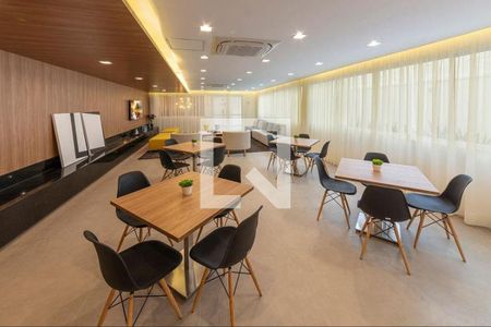 Apartamento à venda com 37m², 2 quartos e sem vagaÁrea comum