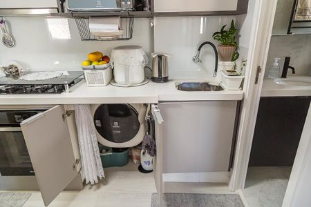 Apartamento à venda com 37m², 2 quartos e sem vagaSala/Cozinha