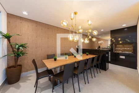 Apartamento à venda com 37m², 2 quartos e sem vagaÁrea comum