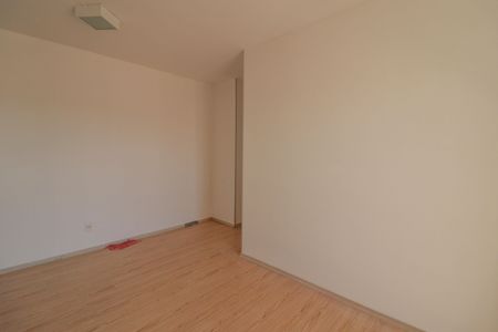 Apartamento à venda com 69m², 2 quartos e 1 vaga Apartamento à venda com 69m², 2 quartos e 1 vagaSala