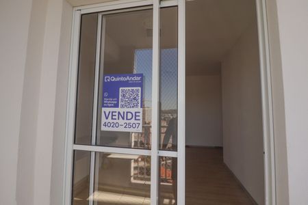 Apartamento à venda com 69m², 2 quartos e 1 vaga Apartamento à venda com 69m², 2 quartos e 1 vagaPlaca