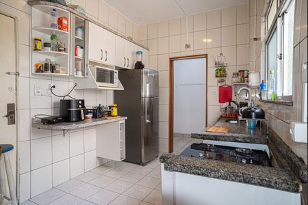 Apartamento à venda com 108m², 3 quartos e sem vagaCozinha