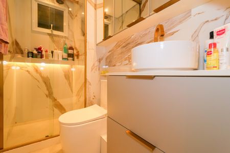 Apartamento à venda com 66m², 2 quartos e 1 vagaBanheiro da Suíte