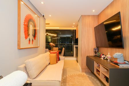 Apartamento à venda com 66m², 2 quartos e 1 vagaSala