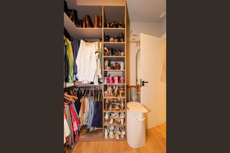 Apartamento à venda com 66m², 2 quartos e 1 vagaQuarto 2