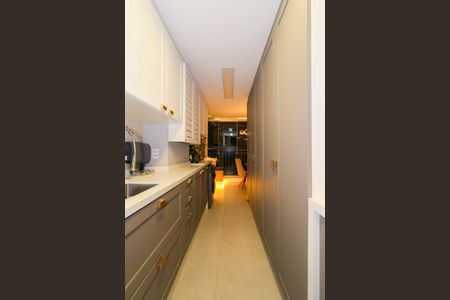 Apartamento à venda com 66m², 2 quartos e 1 vagaCozinha