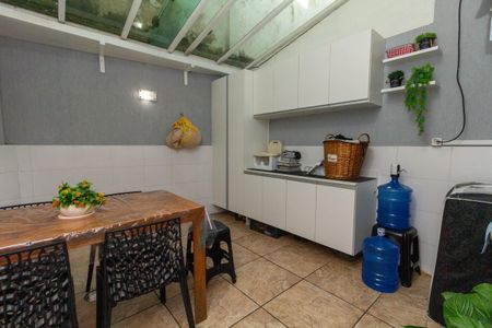 Casa à venda com 130m², 3 quartos e 3 vagas Casa à venda com 130m², 3 quartos e 3 vagasÁrea de Serviço e Área Gourmet