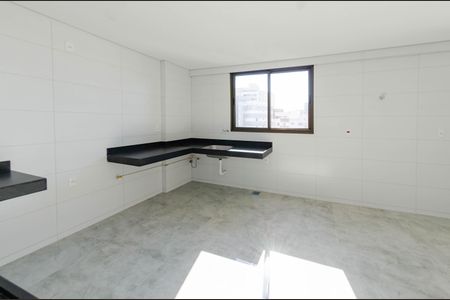 Apartamento para alugar com 108m², 3 quartos e 3 vagasCozinha
