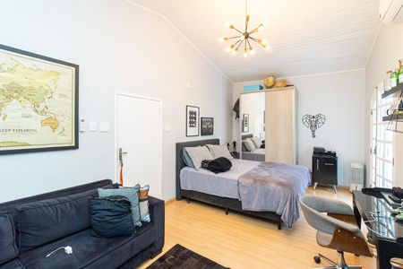 Casa à venda com 500m², 4 quartos e 6 vagas Casa à venda com 500m², 4 quartos e 6 vagasSuíte 3