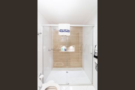 Casa à venda com 500m², 4 quartos e 6 vagas Casa à venda com 500m², 4 quartos e 6 vagasBanheiro da Suíte 3