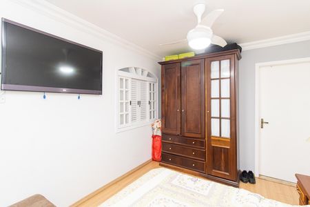 Casa à venda com 500m², 4 quartos e 6 vagas Casa à venda com 500m², 4 quartos e 6 vagasSuíte 1