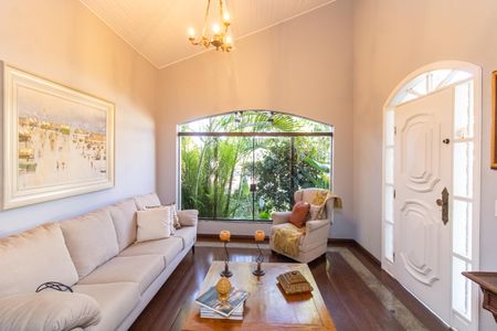 Sala de casa à venda com 4 quartos, 500m² em Barro Branco (zona Norte), São Paulo