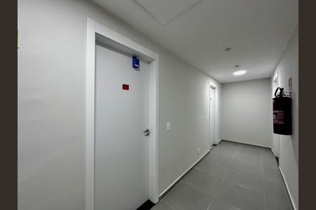 Apartamento à venda com 27m², 1 quarto e sem vagaHall Apartamento