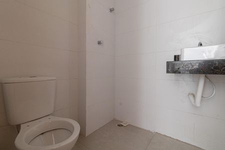 Apartamento à venda com 33m², 2 quartos e sem vagaBanheiro