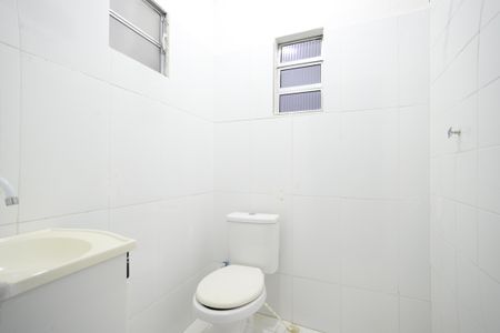 Casa para alugar com 480m², 6 quartos e 2 vagasBanheiro Social