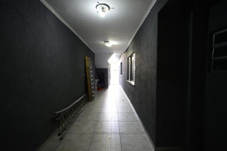 Casa para alugar com 480m², 6 quartos e 2 vagasCorredor