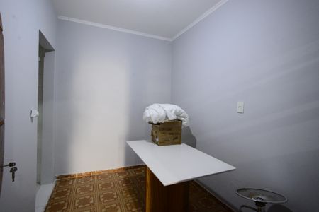 Casa para alugar com 480m², 6 quartos e 2 vagasQuarto