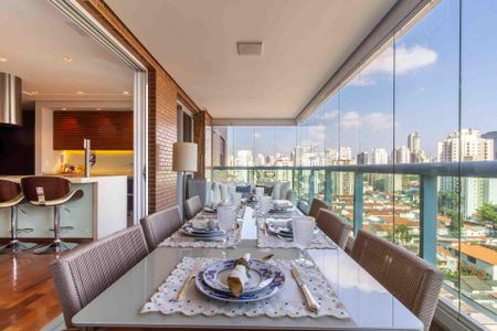 Apartamento à venda com 131m², 3 quartos e 3 vagasSala/Cozinha