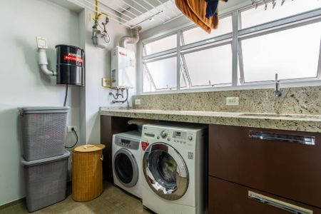 Apartamento à venda com 131m², 3 quartos e 3 vagasÁrea de Serviço