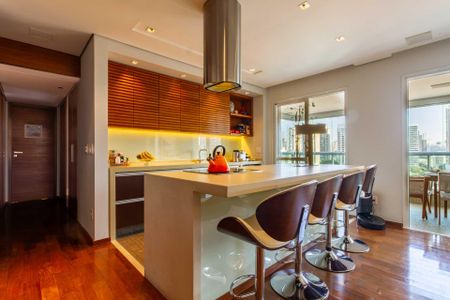 Apartamento à venda com 131m², 3 quartos e 3 vagasSala/Cozinha