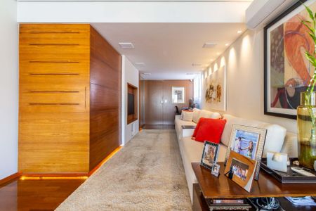 Apartamento à venda com 131m², 3 quartos e 3 vagasSala/Cozinha