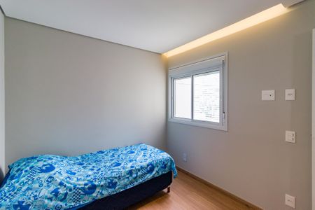 Apartamento à venda com 87m², 3 quartos e 2 vagasQuarto 2