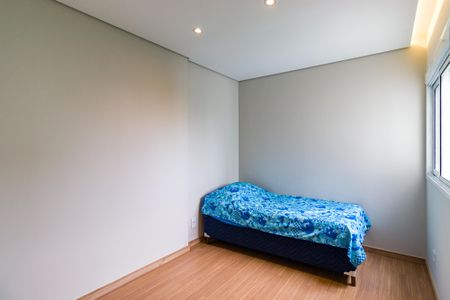 Apartamento à venda com 87m², 3 quartos e 2 vagasQuarto 2