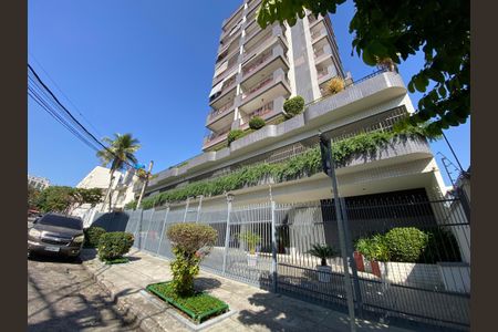 Apartamento à venda com 99m², 3 quartos e 2 vagasFachada