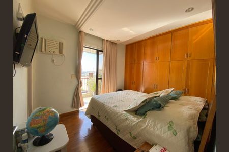 Apartamento à venda com 99m², 3 quartos e 2 vagasSuíte 