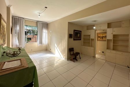 Apartamento à venda com 90m², 3 quartos e sem vaga Apartamento à venda com 90m², 3 quartos e sem vagaSala