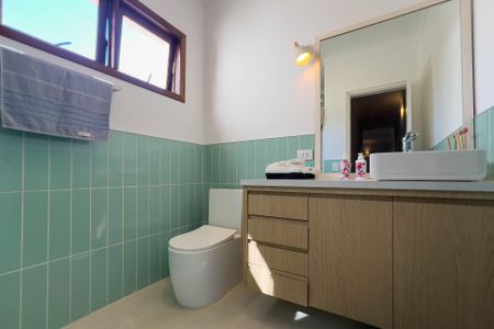 Casa para alugar com 300m², 4 quartos e 2 vagas Casa para alugar com 300m², 4 quartos e 2 vagasBanheiro