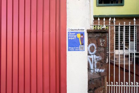 Casa para alugar com 300m², 4 quartos e 2 vagas Casa para alugar com 300m², 4 quartos e 2 vagasPlaca