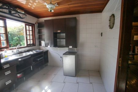Casa de condomínio à venda com 360m², 3 quartos e 1 vagaCozinha