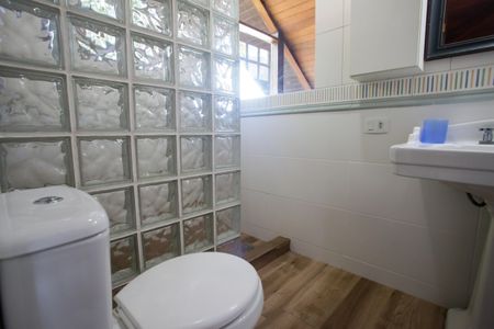 Casa de condomínio à venda com 360m², 3 quartos e 1 vagaBanheiro da Suíte 2