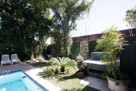 Casa de condomínio à venda com 360m², 3 quartos e 1 vagaÁrea Externa