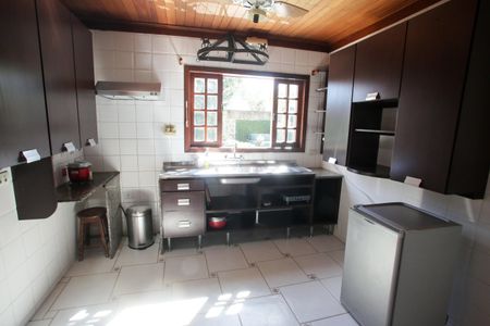 Casa de condomínio à venda com 360m², 3 quartos e 1 vagaCozinha