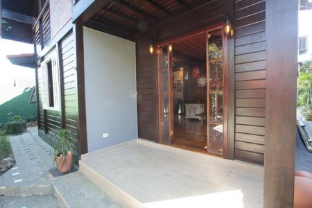 Casa de condomínio à venda com 360m², 3 quartos e 1 vagaVaranda