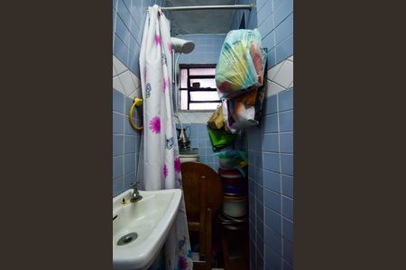 Casa à venda com 175m², 3 quartos e 1 vaga Casa à venda com 175m², 3 quartos e 1 vagaBanheiro de serviço