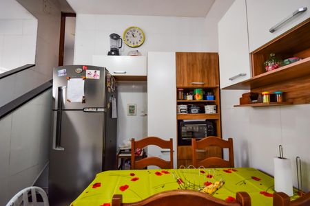 Casa à venda com 175m², 3 quartos e 1 vaga Casa à venda com 175m², 3 quartos e 1 vagaCozinha