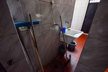 Casa à venda com 175m², 3 quartos e 1 vaga Casa à venda com 175m², 3 quartos e 1 vagaÁrea de Serviço 2