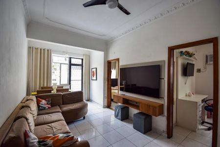 Casa à venda com 175m², 3 quartos e 1 vaga Casa à venda com 175m², 3 quartos e 1 vagaSala