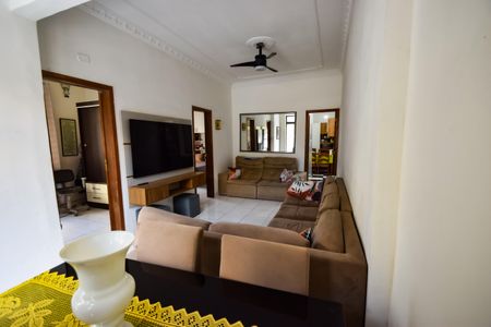 Casa à venda com 175m², 3 quartos e 1 vaga Casa à venda com 175m², 3 quartos e 1 vagaSala