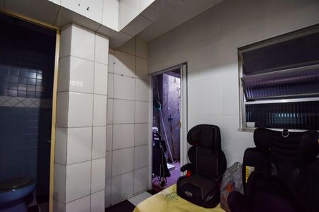 Casa à venda com 175m², 3 quartos e 1 vaga Casa à venda com 175m², 3 quartos e 1 vagaQuarto de Serviço