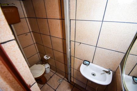 Casa à venda com 175m², 3 quartos e 1 vaga Casa à venda com 175m², 3 quartos e 1 vagaBanheiro de Serviço 2