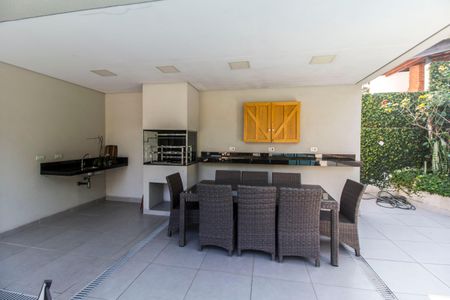 Casa de condomínio à venda com 444m², 3 quartos e 6 vagas Casa de condomínio à venda com 444m², 3 quartos e 6 vagasÁrea gourmet